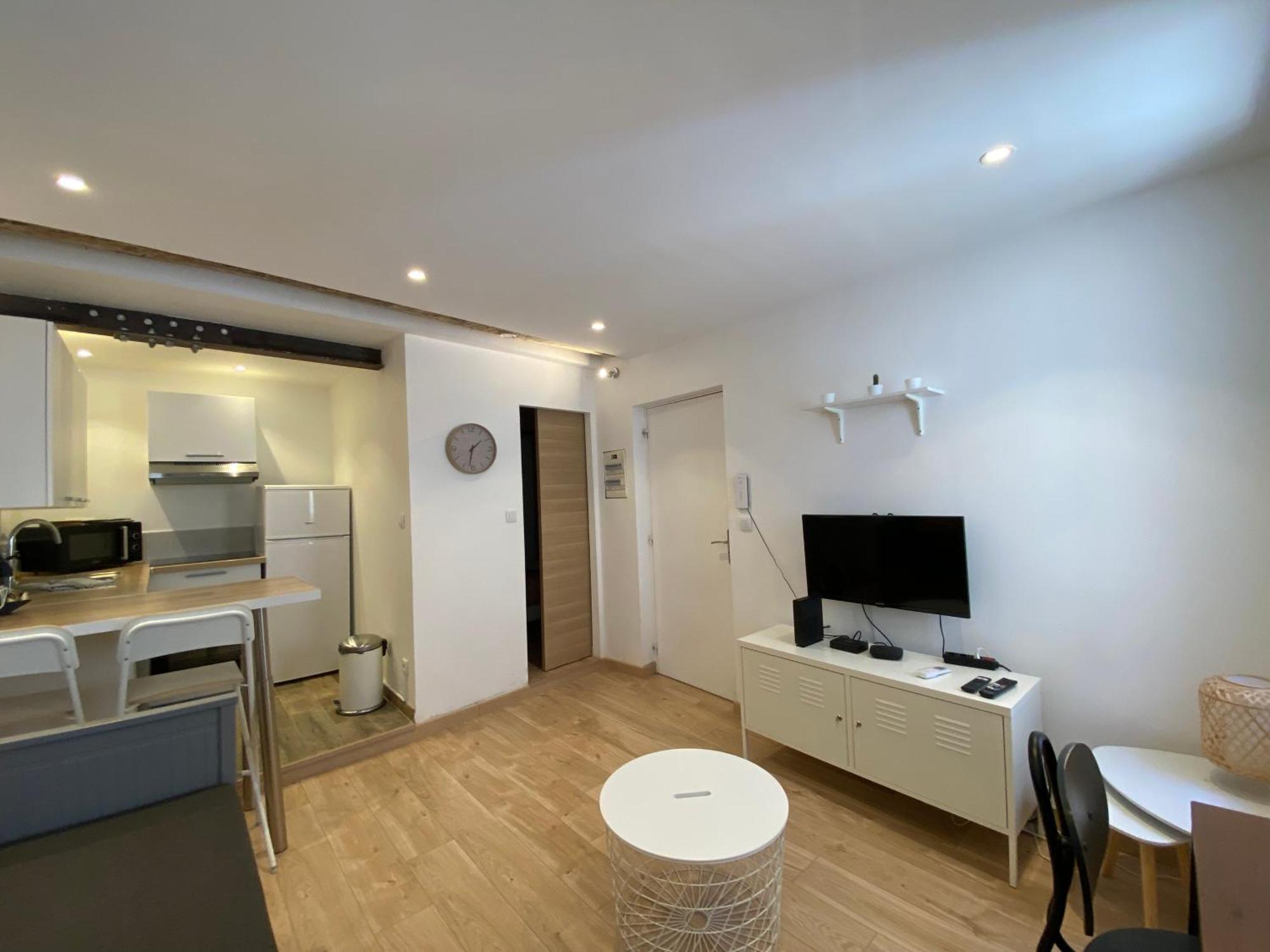 Fanny Wifi Climatise Tout A Pieds 4 Personnes 拉西约塔 外观 照片